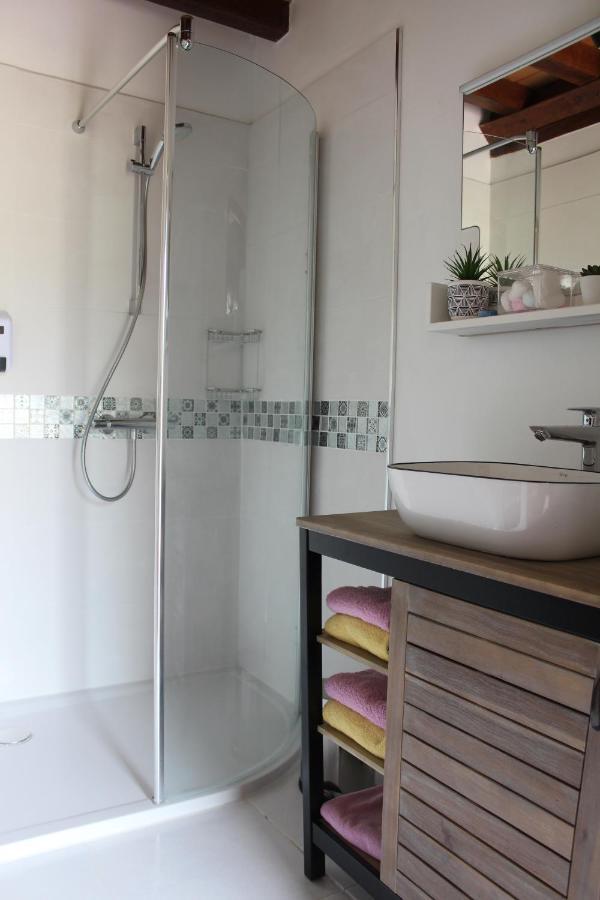 B&B Devalpierre Adult Only Glanville Екстериор снимка
