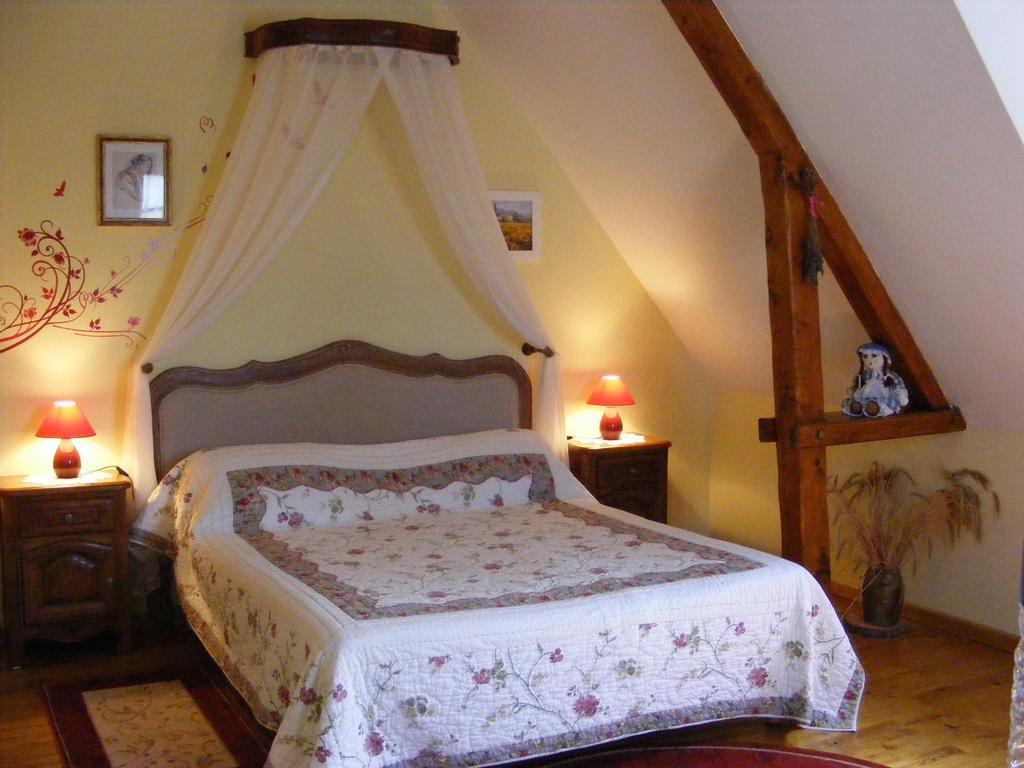 B&B Devalpierre Adult Only Glanville Екстериор снимка