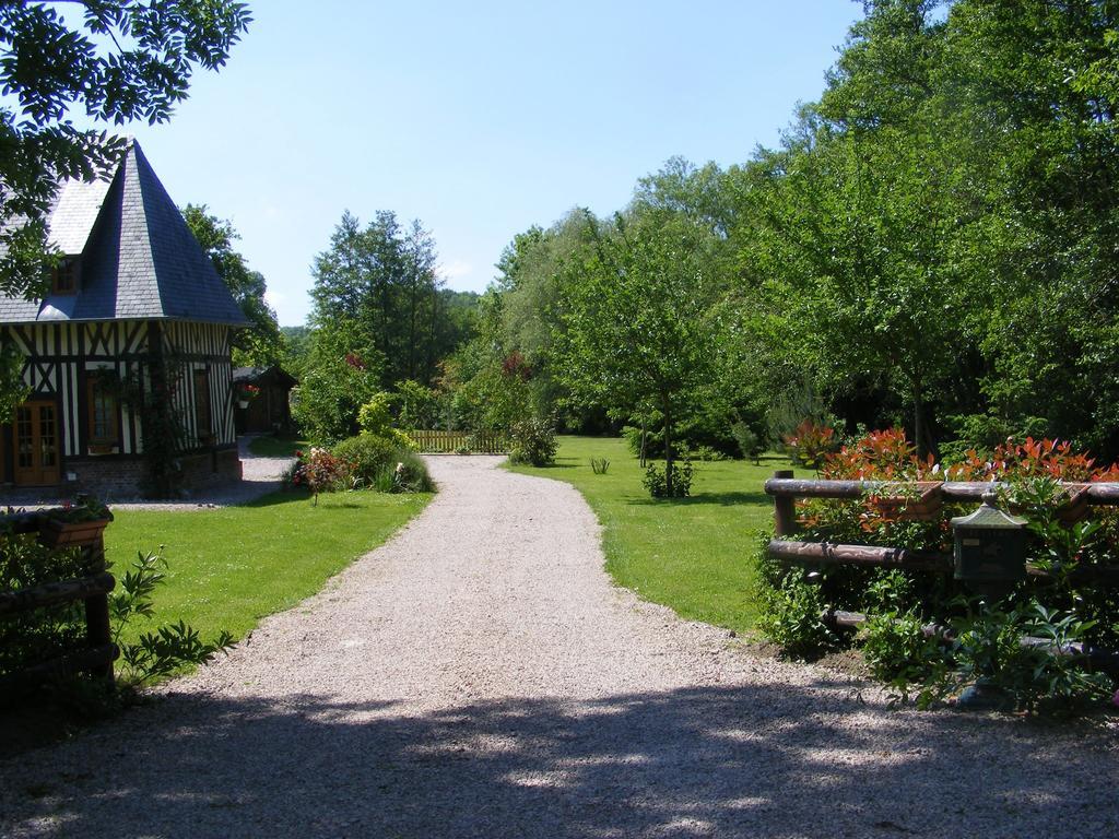 B&B Devalpierre Adult Only Glanville Екстериор снимка