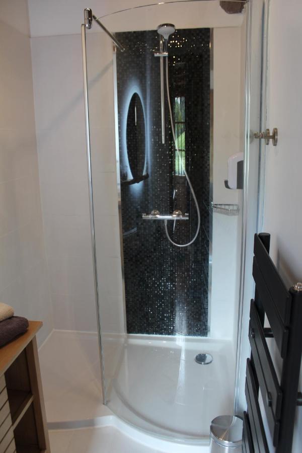 B&B Devalpierre Adult Only Glanville Екстериор снимка